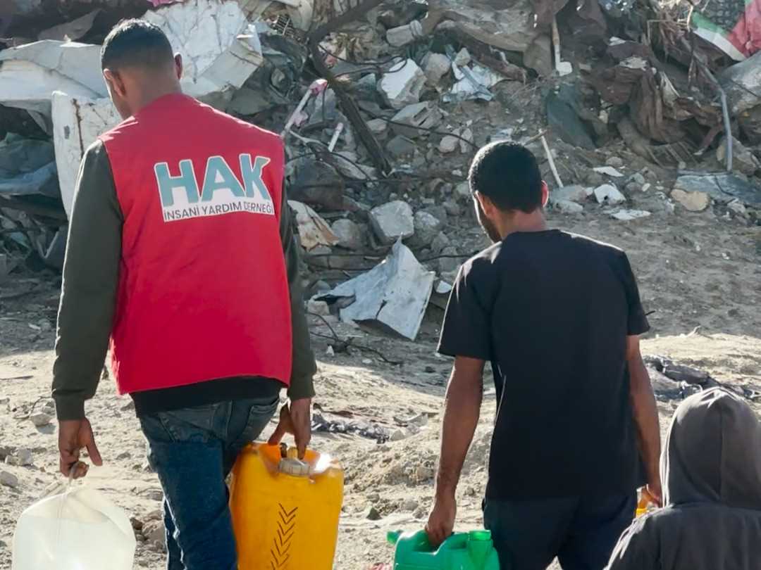 Gazze'de Su Dağıtımı gazze tanker (2)