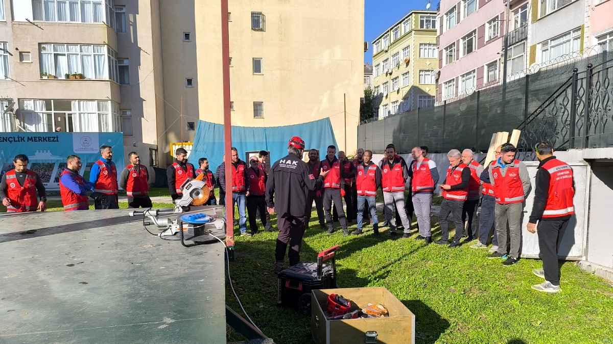 Afetlere Karşı Yeni Soluk: Cami Afet Gönüllüleri 5