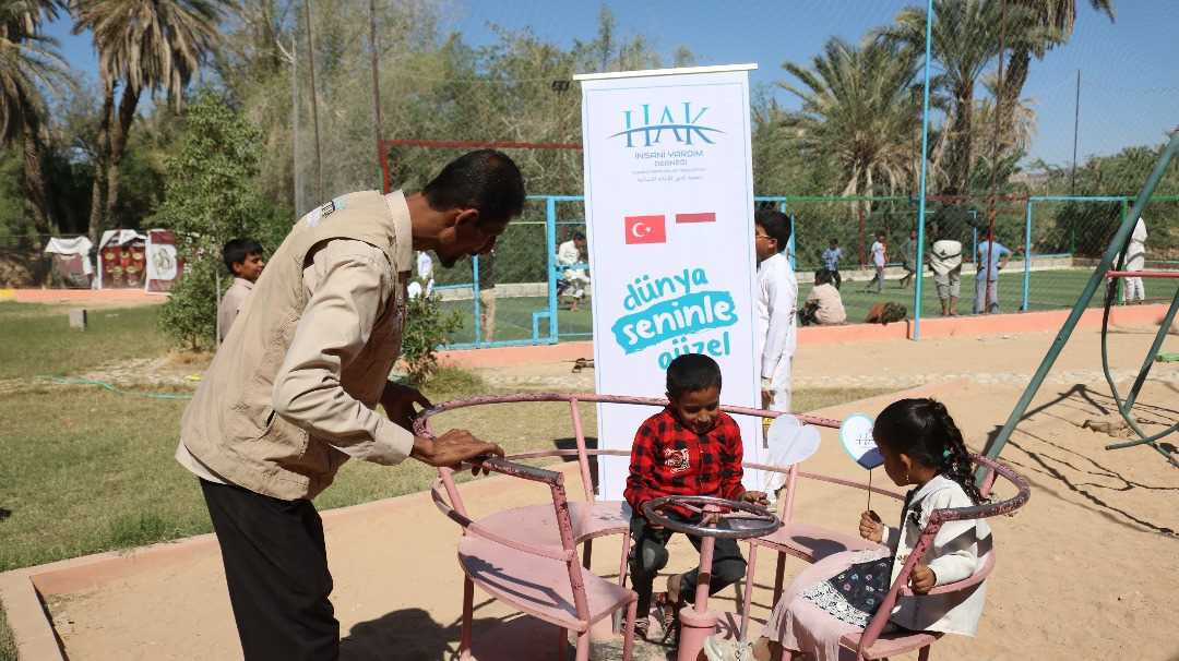 Yemen'de Yetim Buluşması