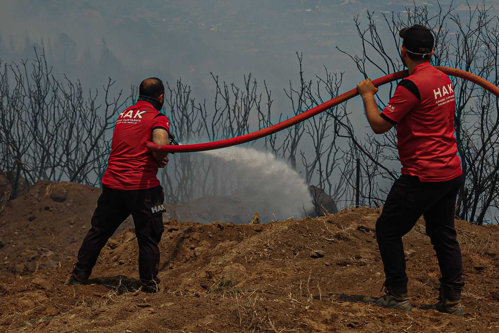 İzmir'de Orman Yangınına Müdahale